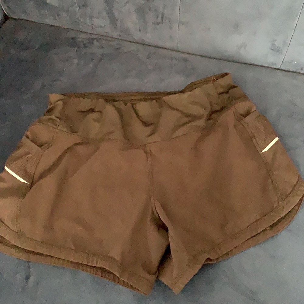Athleta Ready Set Run short